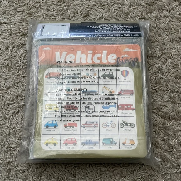NIP Travel Games Vehicle & Road Side & Road Sign Bingo Games Bundle & 6 Markers - Picture 9 of 11